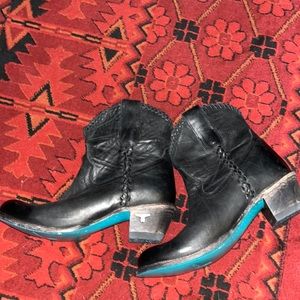 Brand new! Lane shorties boots. Cowboy style boots